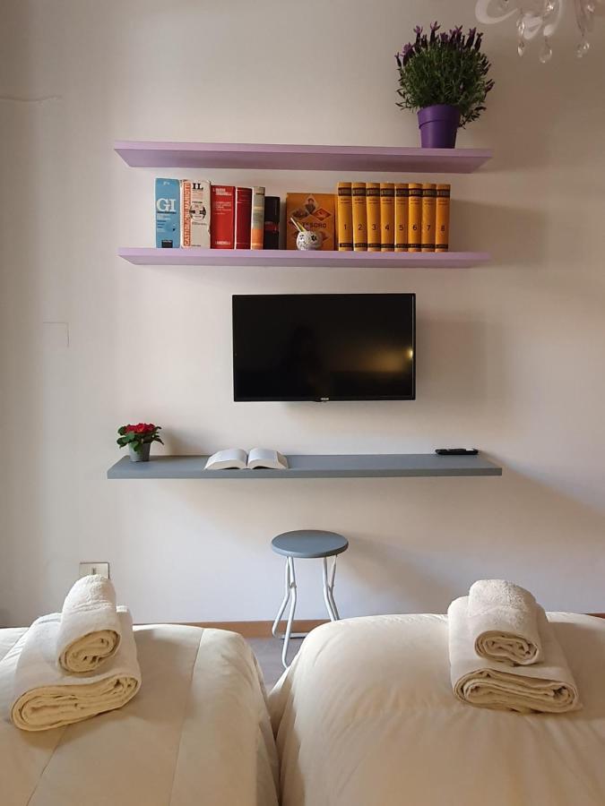 מילאנו Alma Vacation Apartment In The Centre, Big Terrace מראה חיצוני תמונה