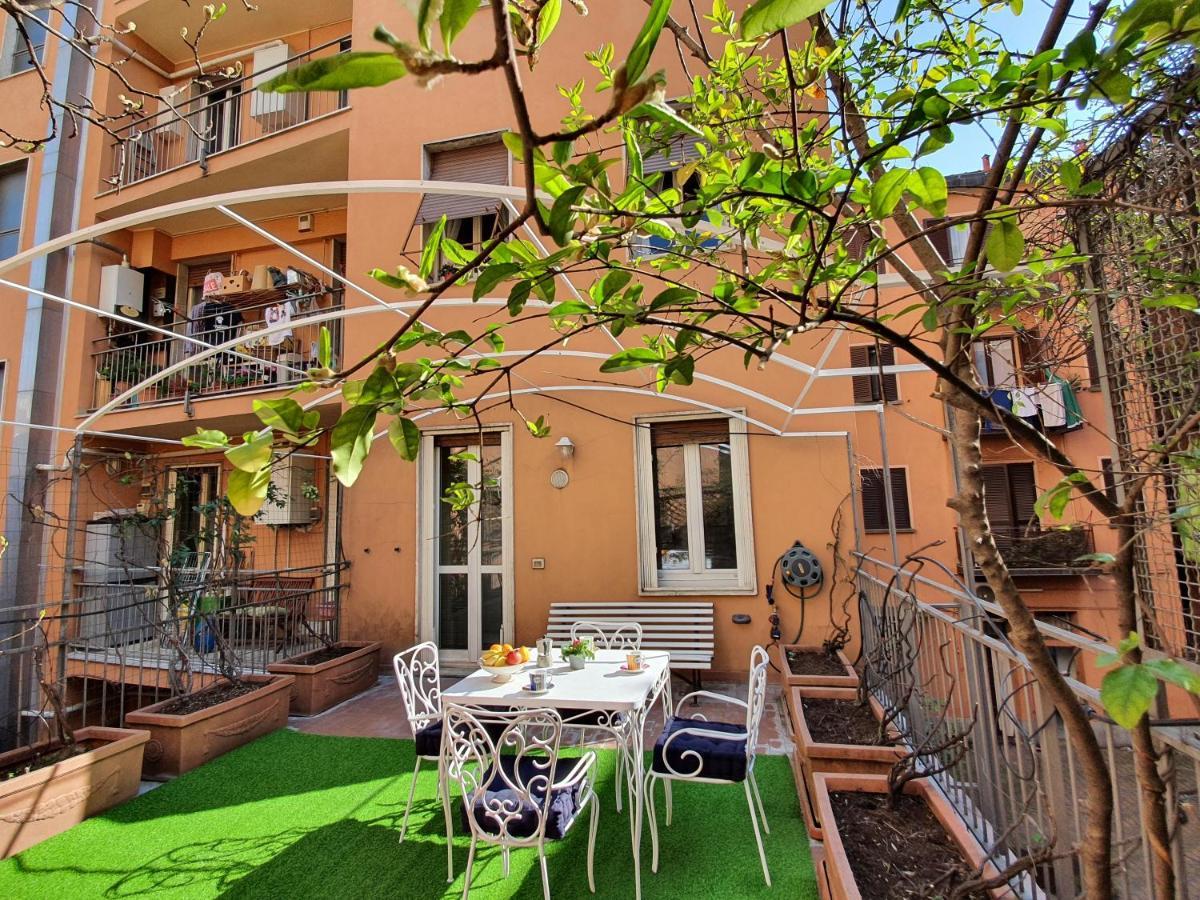 מילאנו Alma Vacation Apartment In The Centre, Big Terrace מראה חיצוני תמונה